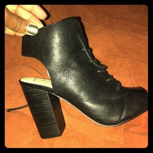Black/ Waxy Goat Booties from Jessica Simpson